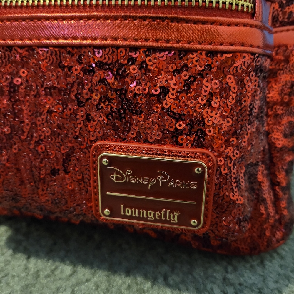 Loungefly Minnie Mini Backpack - Picture 3 of 6